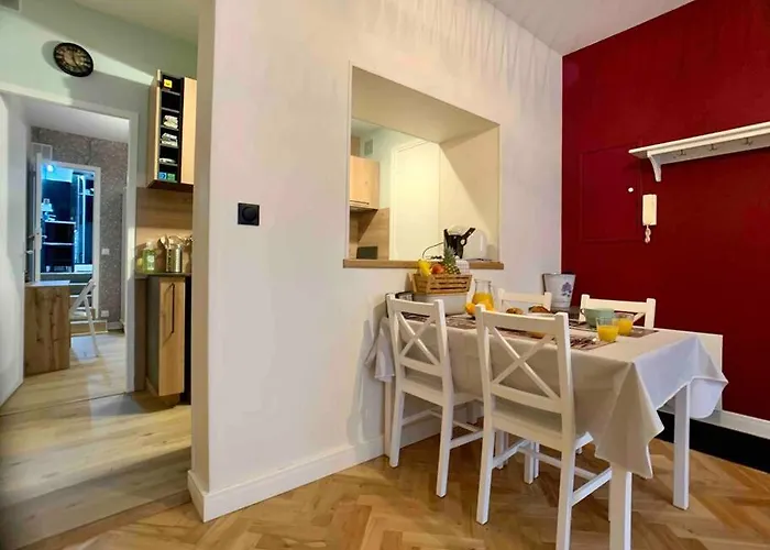 Hello - Confort Dans Le Coeur De La *